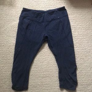 CARRIE UNDERWOOD LEGGINGS